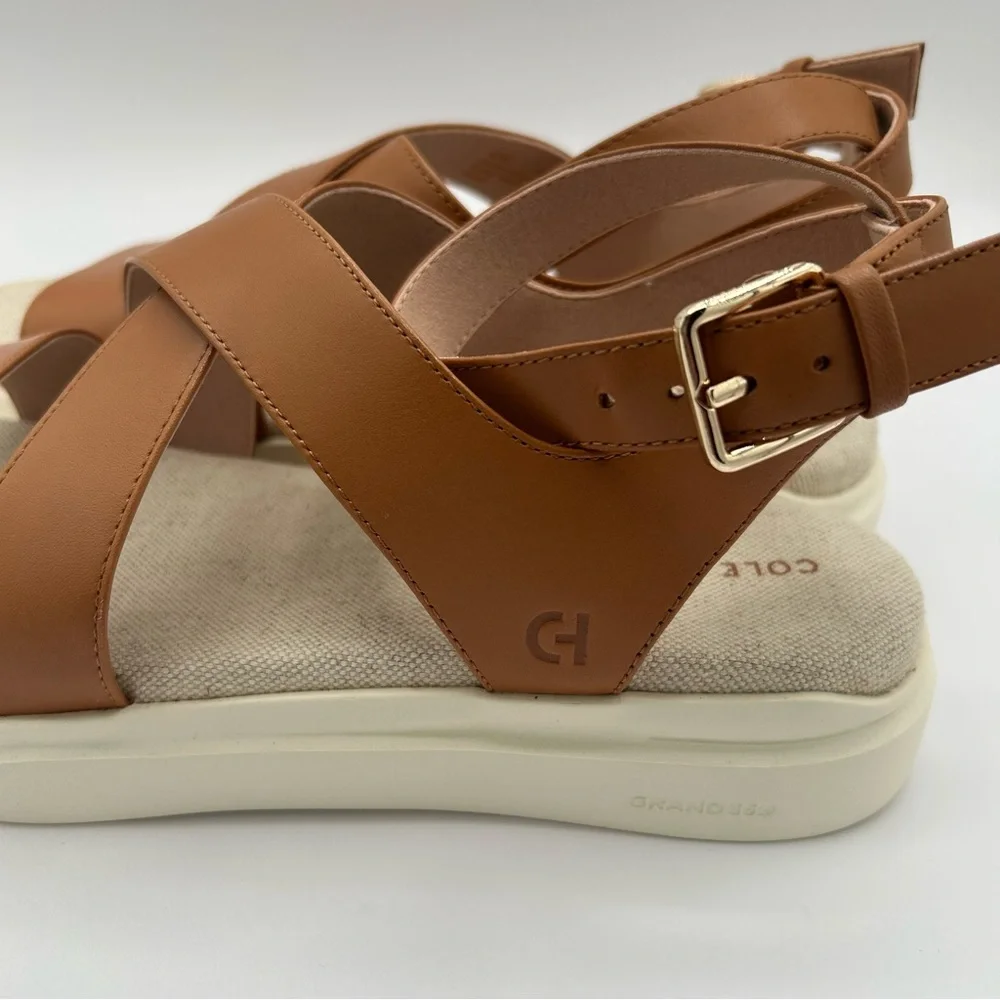 NWB Cole Haans Womens Grandpro rally castine heeled sandals size 7.5 Pecan ivory